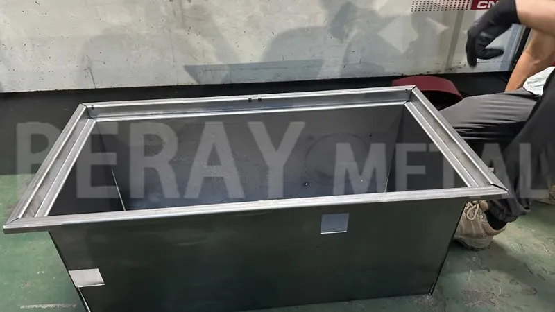 Distribution-Box-Steel-Metal-Box-chassis-cabinet1 Distribution-Box-Steel-Metal-Box-chassis-cabinet1